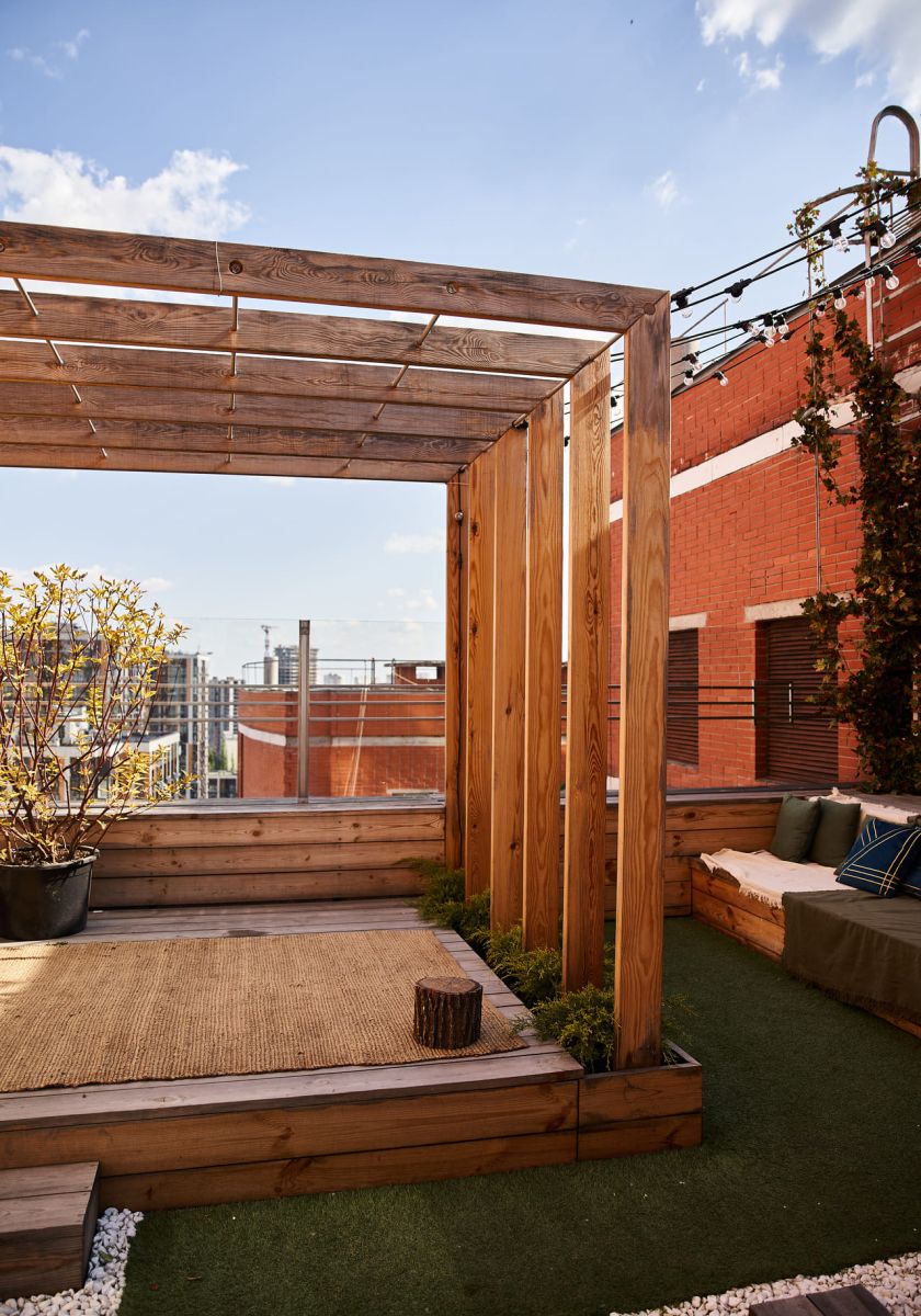 Holzpergola auf Dachterrasse